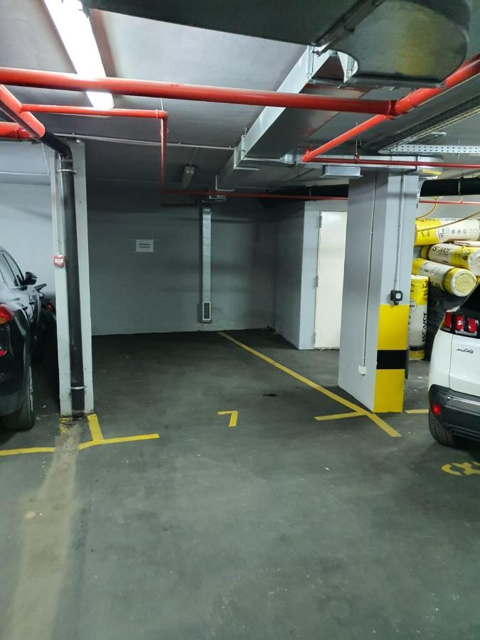 Appartamento Iskra Belgrado Esterno foto